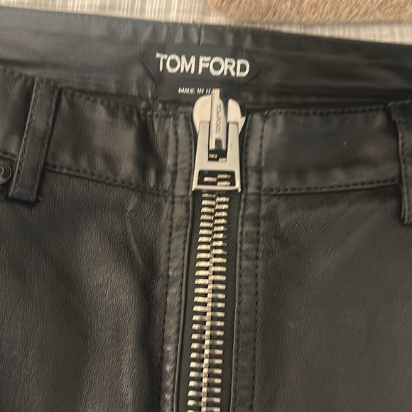 TOM FORD LEATHER PANTS 💘 - Picture 6 of 10